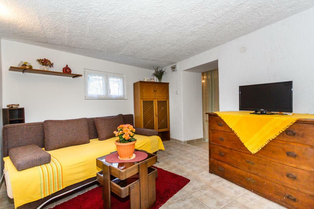 Apartman Sonja Рисика Екстер'єр фото